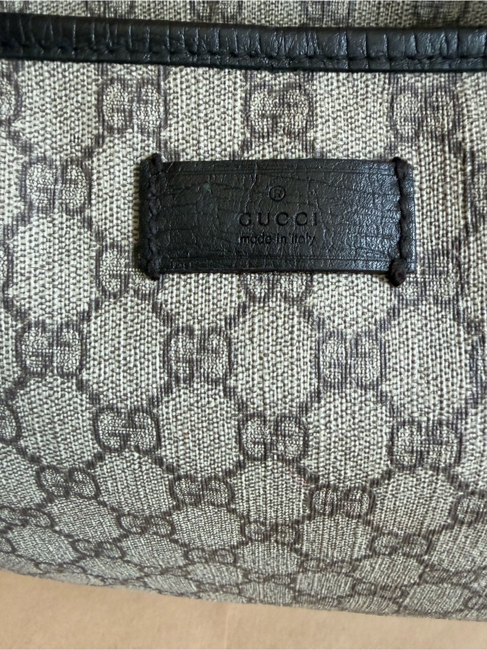 Gucci Brown GG Canvas Tote with Dark Brown Leather Trim - Picture 4 of 15